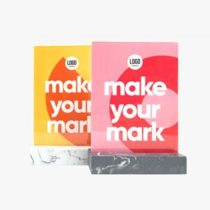 Kaarthouder met marmerlook voet